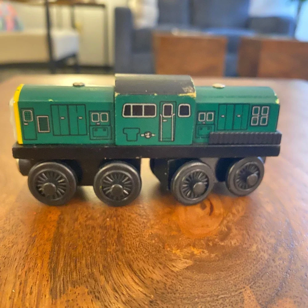 Thomas & Friends Wooden Railway Derek Green Diesel Engine Train 2001 Vintage Toy